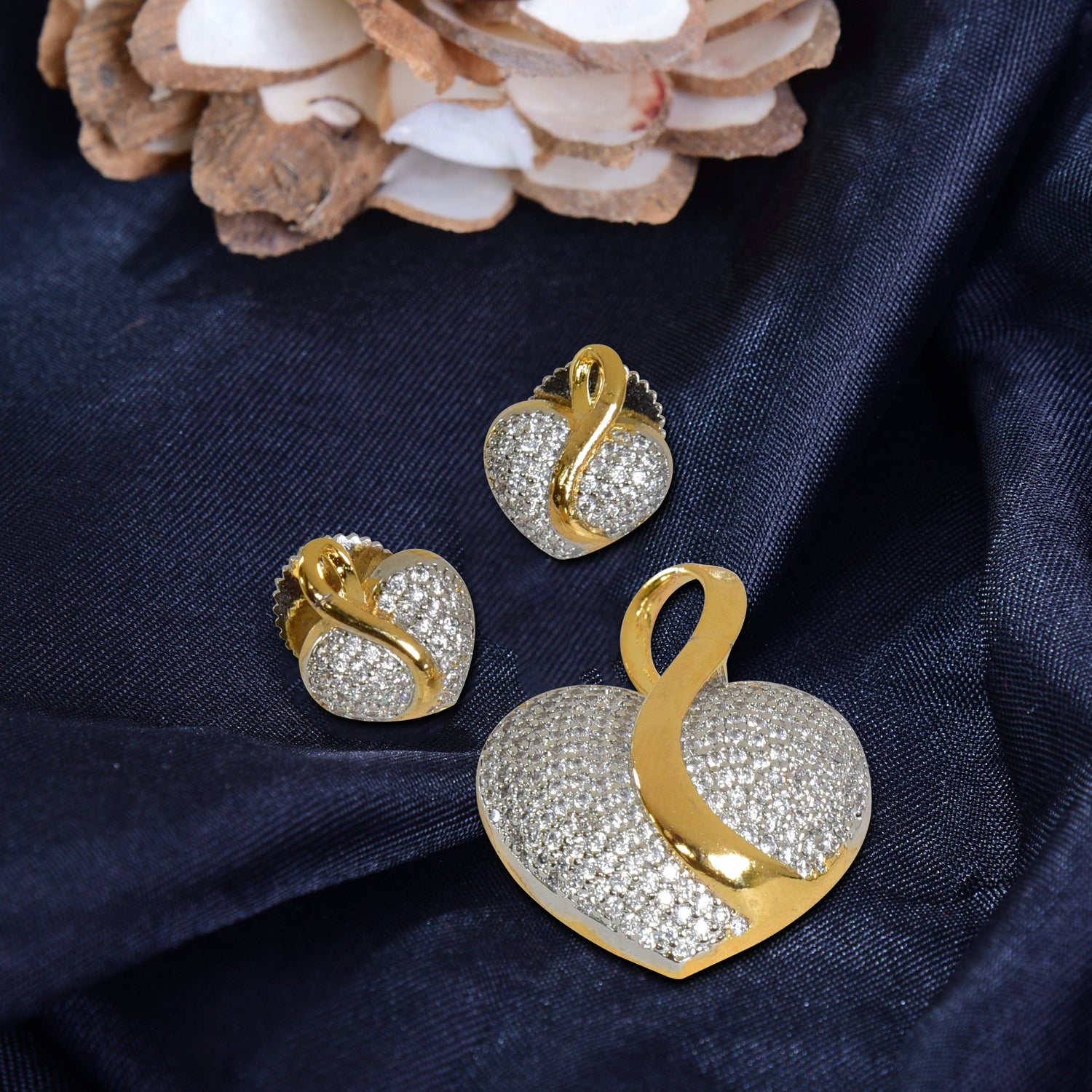 Pendant Set